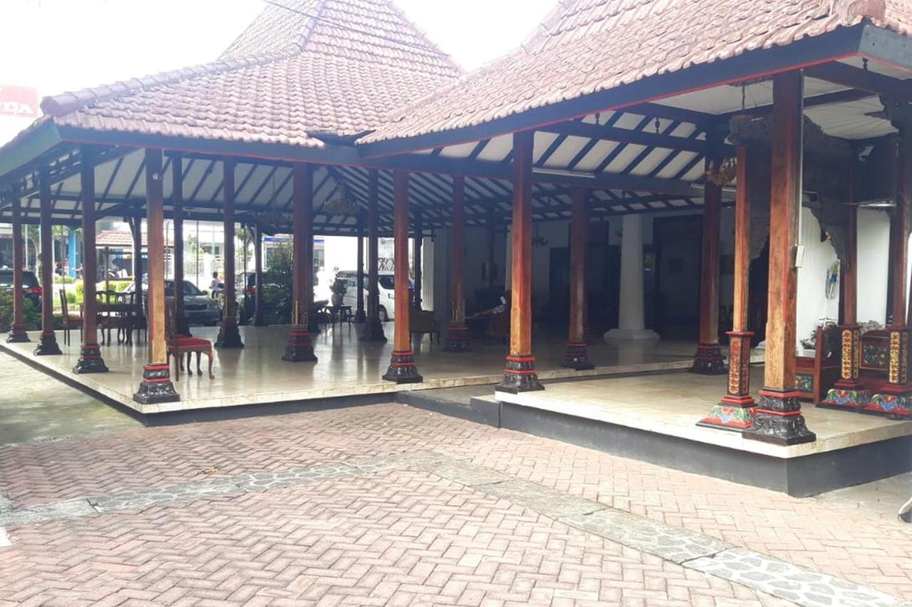 Koolkost At Tenggilis - Minimum Stay 30 Nights 수라바야 외부 사진